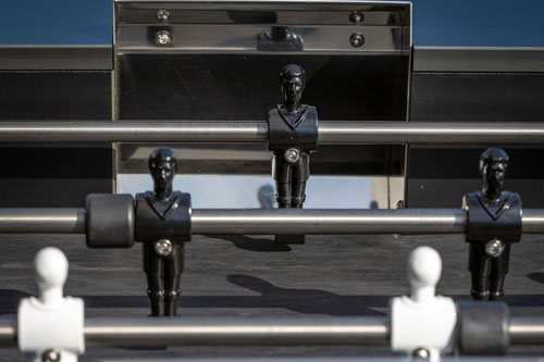 Igralci iz aluminija